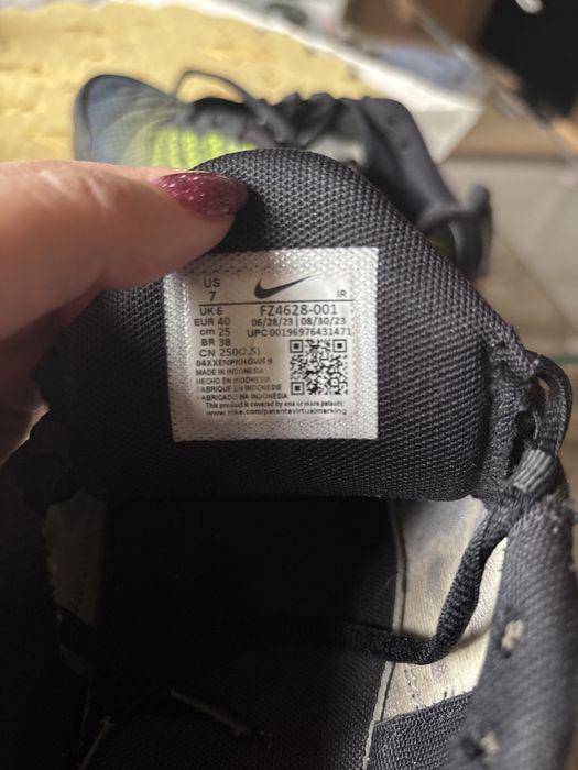 Оригинални маратонки Nike TN