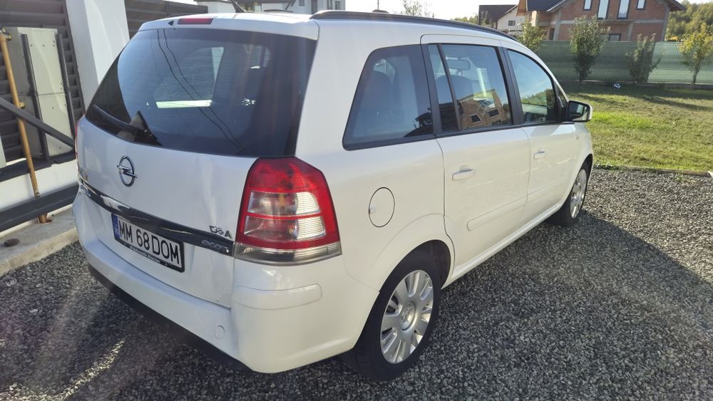 OPEL Zafira 2013 — imagine 3