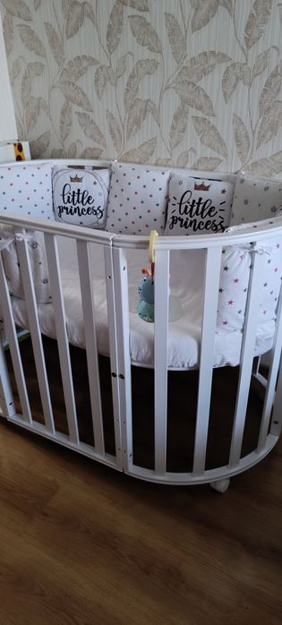 Продам детскую кроватку