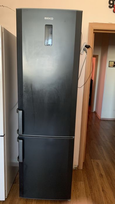 Холодильник BEKO CN335220 B