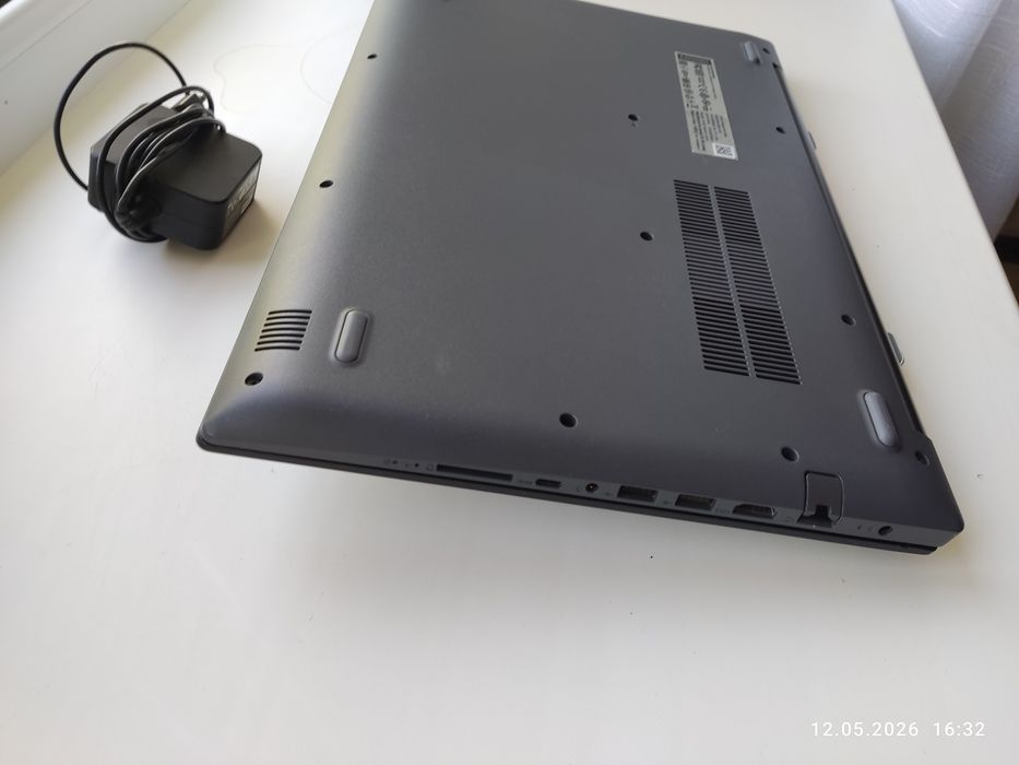 i3-7020U | RAM 8 ГБ| SSD256 ГБ | UHD620