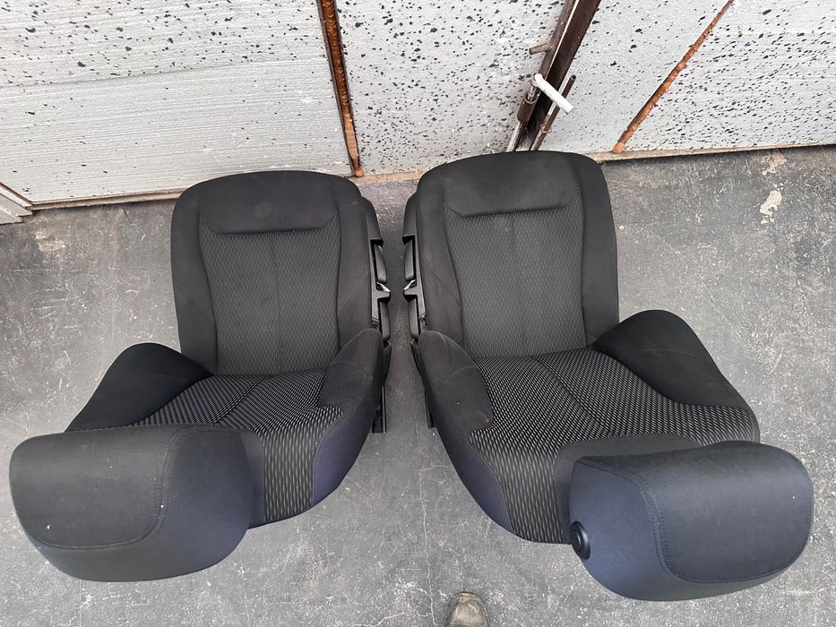 Предни седалки за bmw f30/31