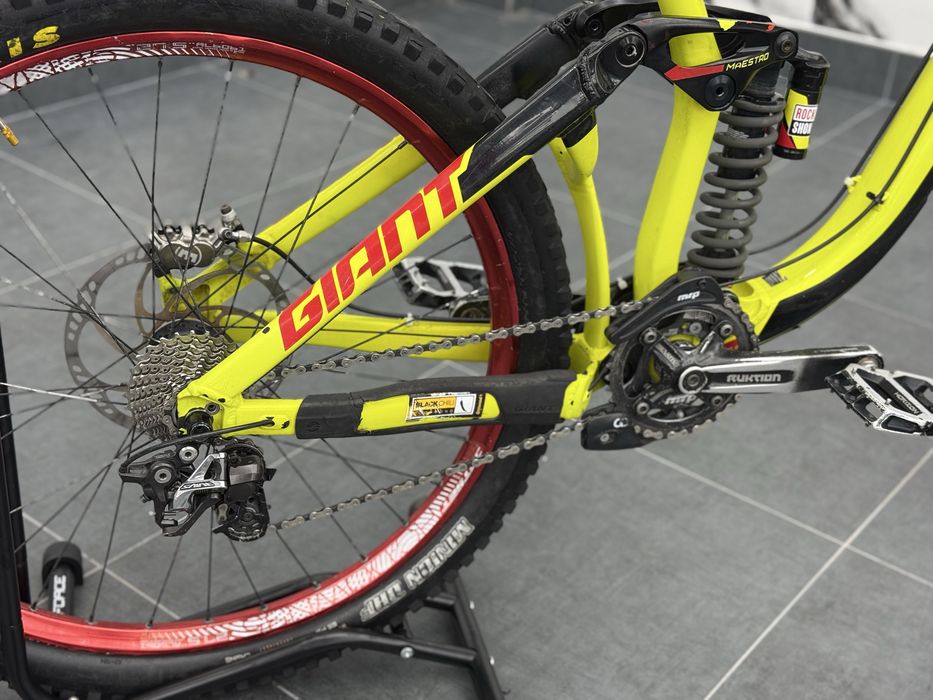 Giant Glory М размер 27.5 цола 1х9 Shimano Saint