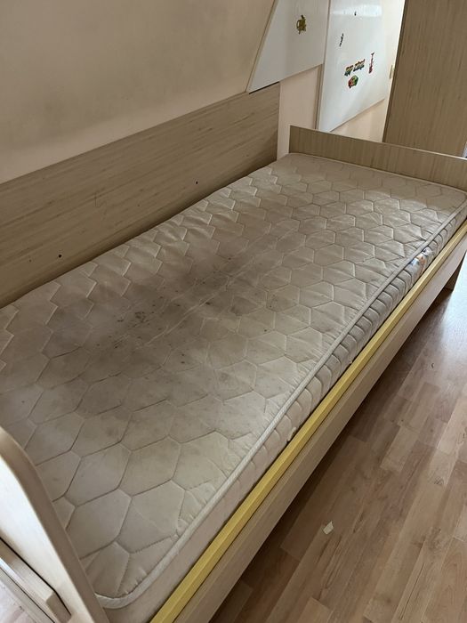 Матрак ТЕД 200×90 използван