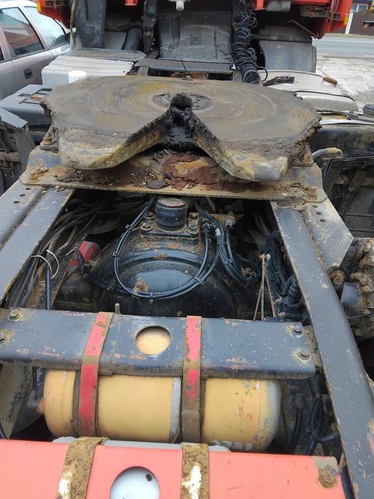 De vânzare/ Dezmembrare Iveco Cursor basculabil