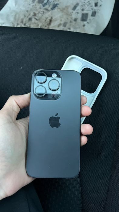 Продам iphone 15 pro