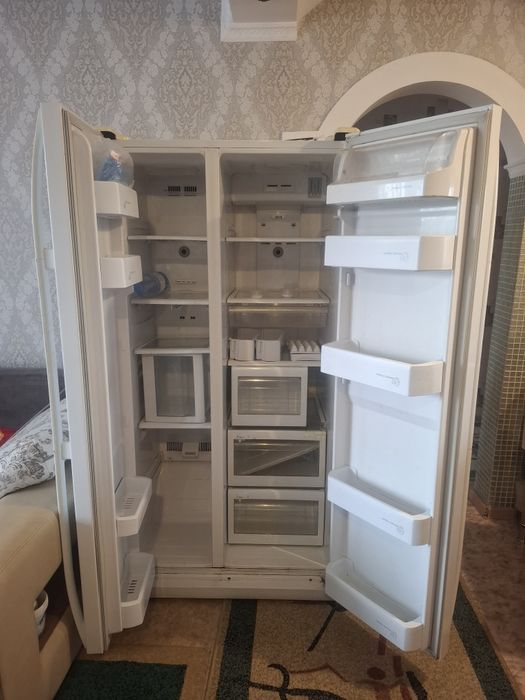Холодильник Самсунг