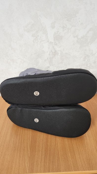 Продам сапожки для гимнастики