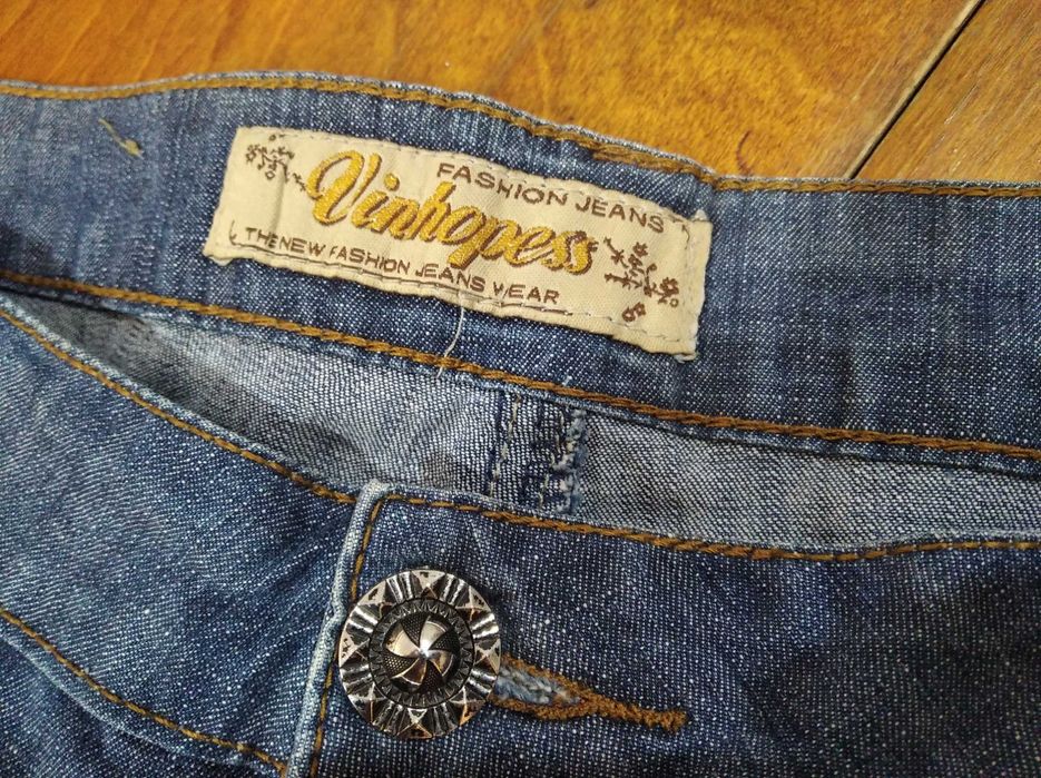 Женские джинсы (33).