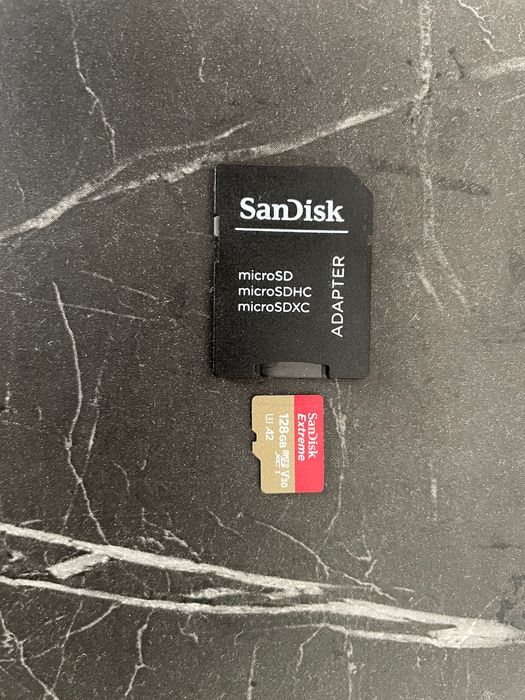 GoPro 11 HERO BLACK + Карта памет 128 гб.