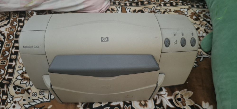 Принтер HP DeskJet 920c