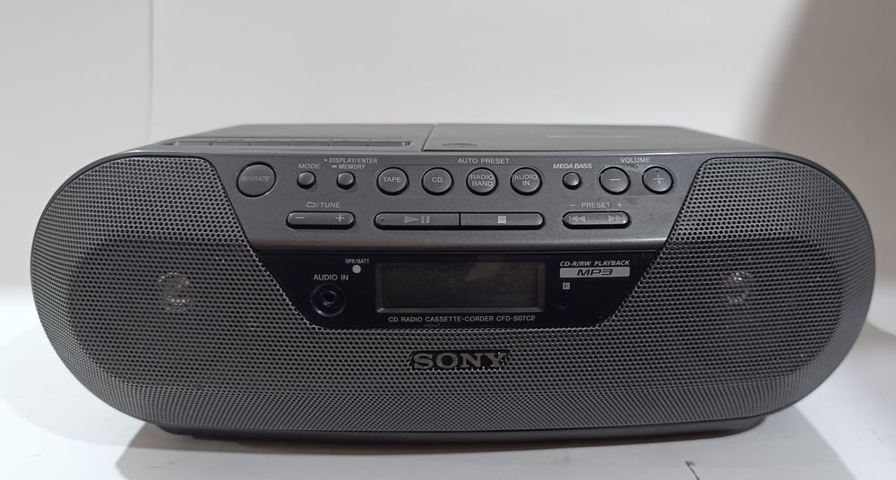 Sony CFD-S07CP (CD + кассета)