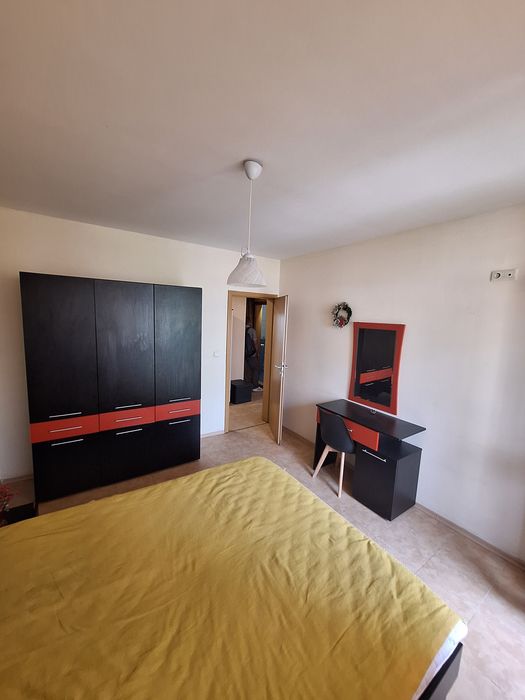 Дава се под наем Двустаен апартамент в София, Хладилника - 65 кв.м за 561 € - Снимка #3