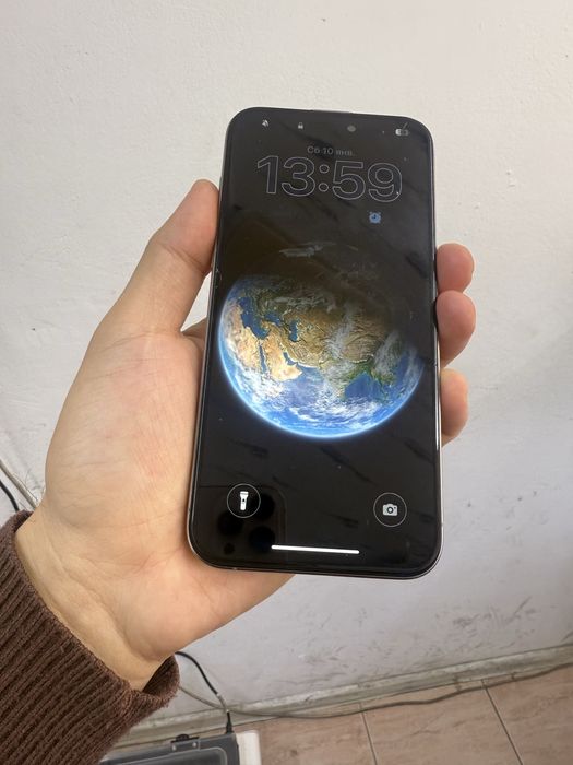 Продам айфон 15 про макс