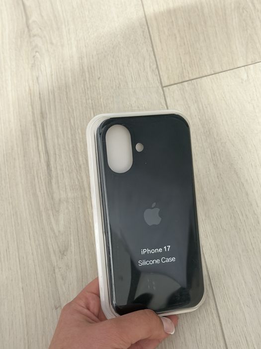 Husa Apple iPhone 17