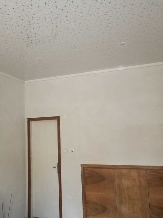 Дава се под наем Офис в Чепеларе - 13 кв.м за 117.3 € - Снимка #1