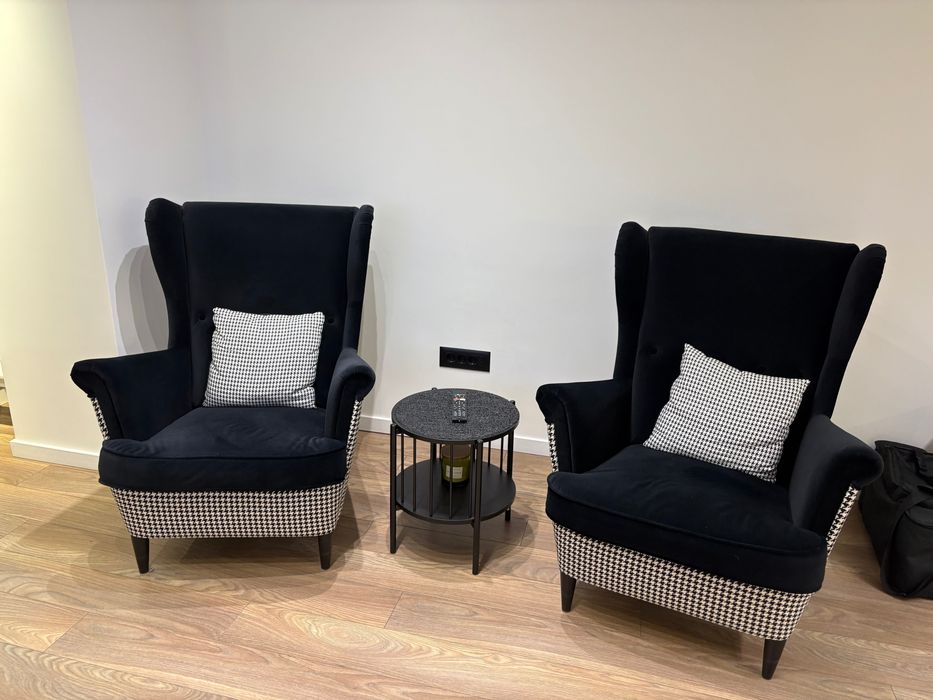 Фотьойли , табуретки,ракла и масичка  и 4 бр. Трапезарии столове