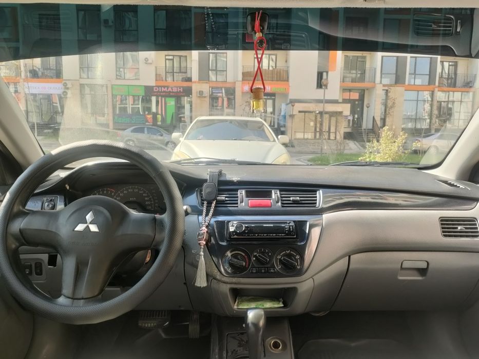 Продам Mitsubishi Lancer