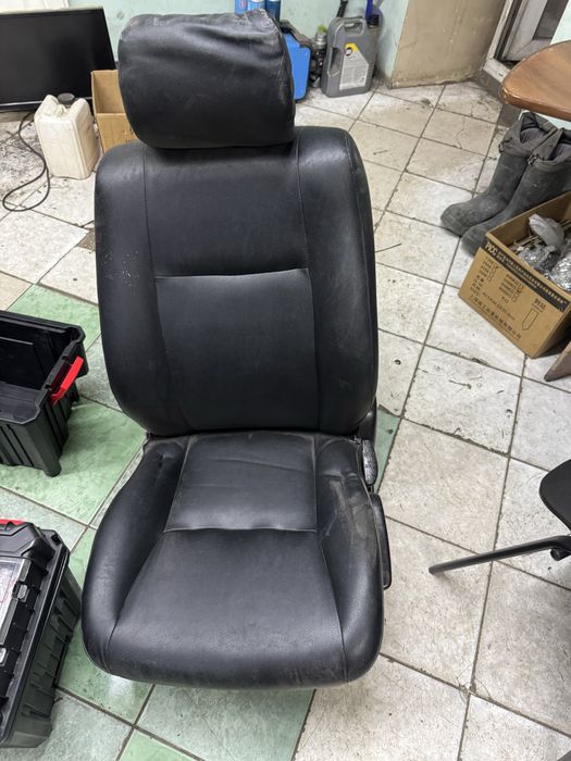 Кресло переднее ниссан патрол у60