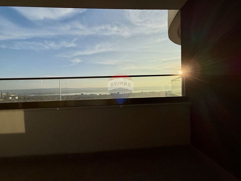 Продава се Двустаен апартамент в Варна, Трошево - 78 кв.м за 1144 €/кв.м - Снимка #9