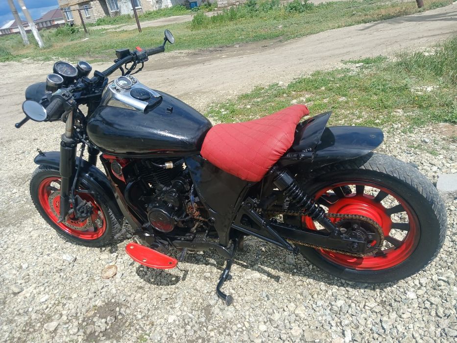 Продам или обмен мотоцикл кафе рейсер кастом