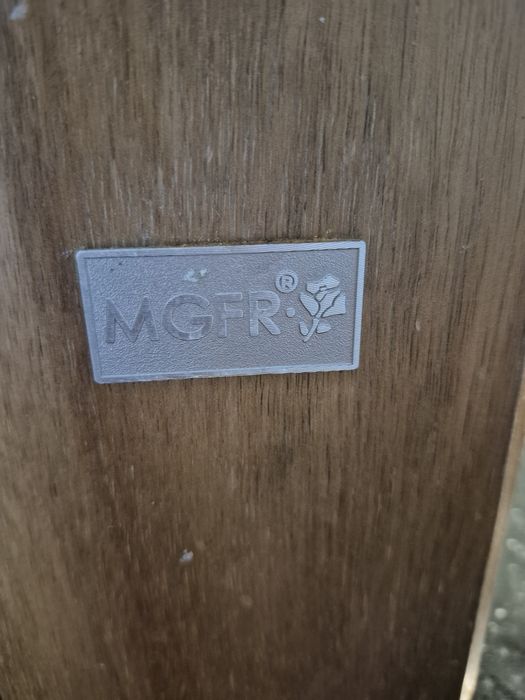 Набор ножей  и точилка