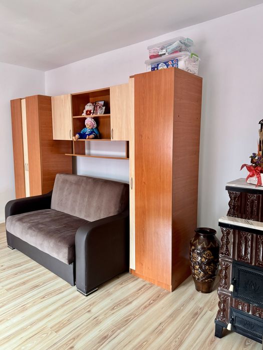PF - Vand casa sau schimb cu apartament
