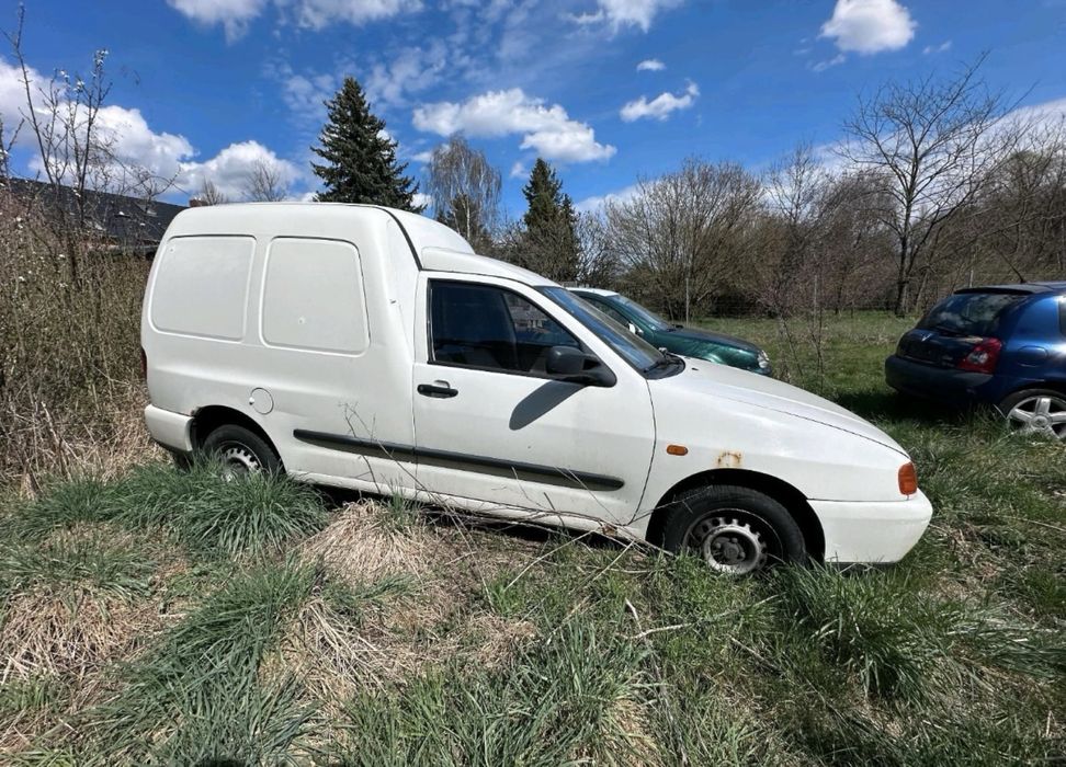 Volkswagen caddy 1.9 sdi НА ЧАСТИ