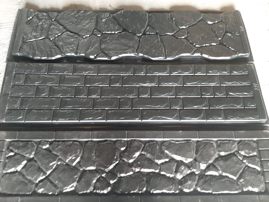 Matrite garduri, stalpi, capete