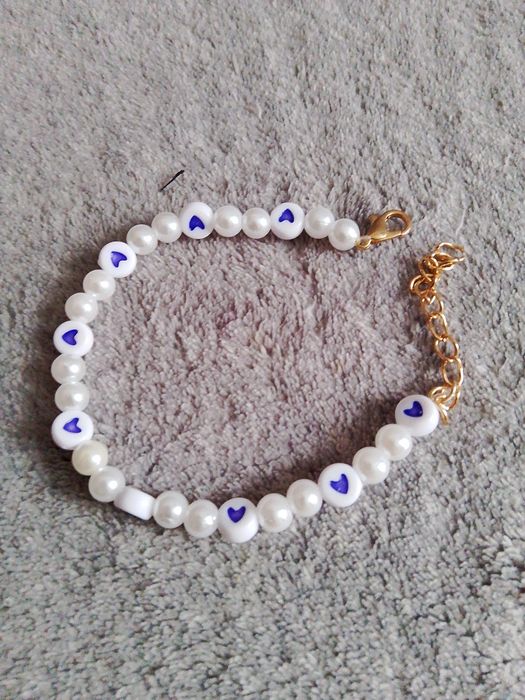 Браслет из бисера