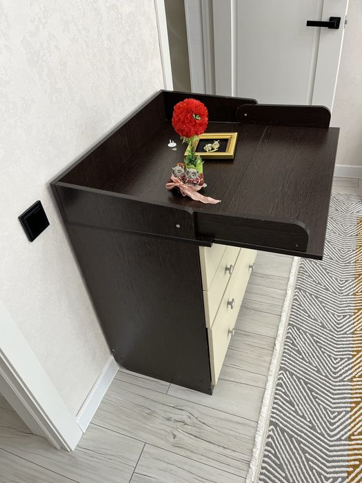 Продается комод доя одежды