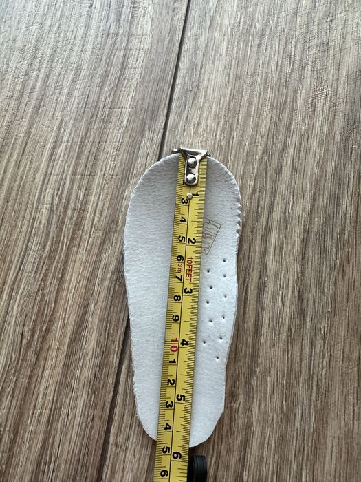 Incaltaminte interior cu talonet 23