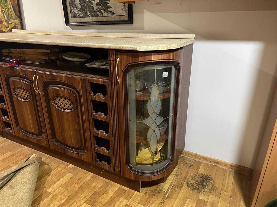 Продаю кухонную гарнитуру