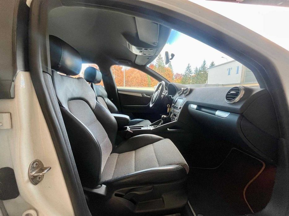 Audi S3 2.0 TFSI Quattro, Audio Bose, Cutie Automata