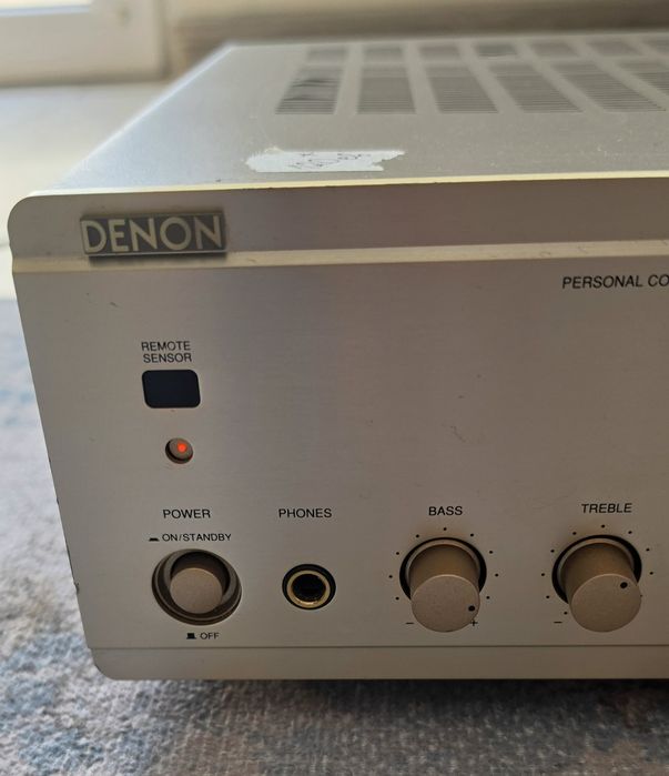 Интегриран стерио усилвател Denon  UPA F88