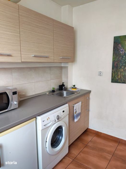 Apartament de vanzare semidecomandat ,1 camere 37 mp , zona BACIU