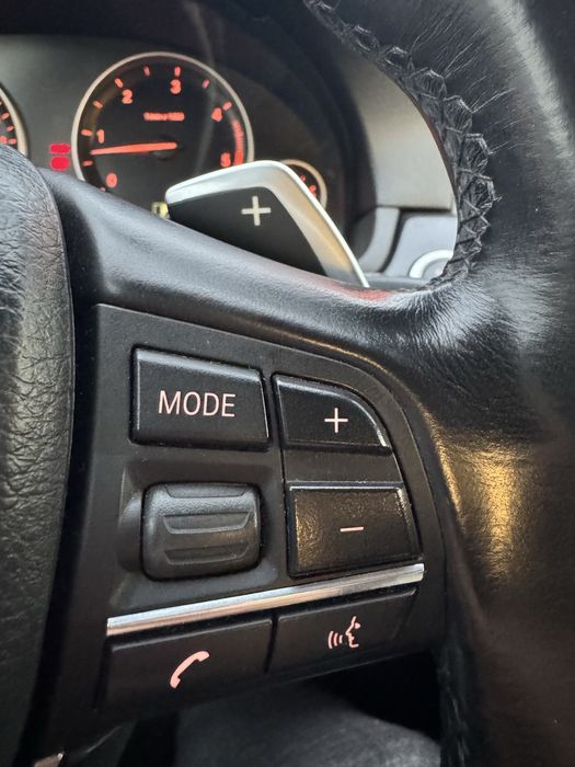 Volan sport cu padele F10 seria 5 Original