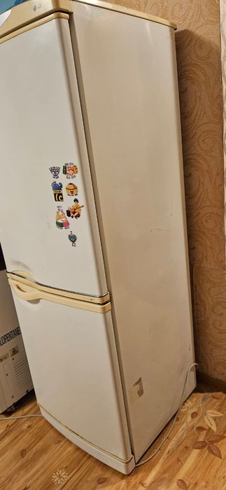 Холодильник бу срочно