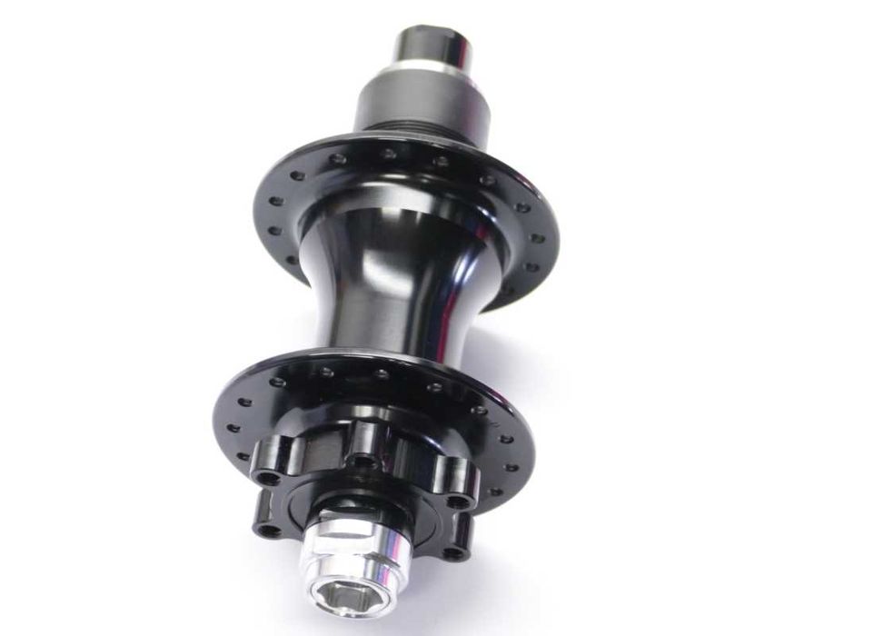Задна главина Formula DHT 32H 12x142mm XD