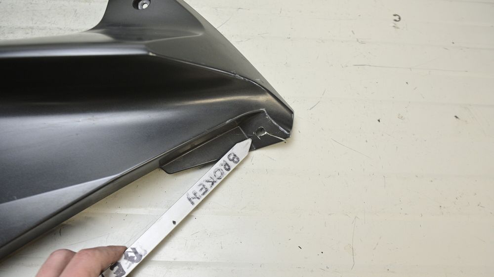 Carena Lateral Inferioara Stanga BMW R1200RT 2005 - 2009 K26