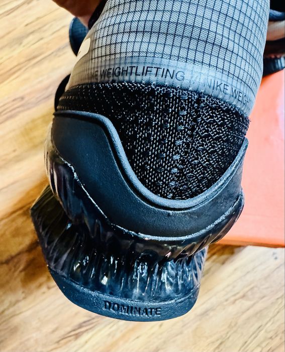 Фитнес обувки (Щангети) Nike ROMALEOS 4