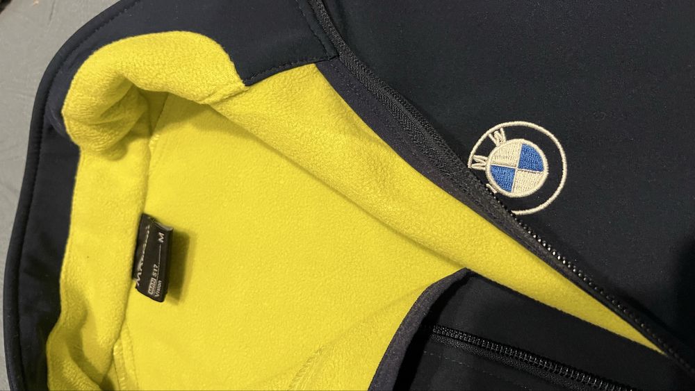 Vesta softshell BMW albastra M