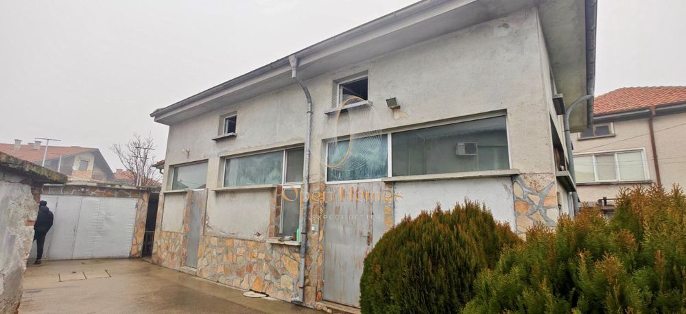 Продава се Къща в с. Войводиново, Област Пловдив - 300 кв.м за 578 €/кв.м - Снимка #1