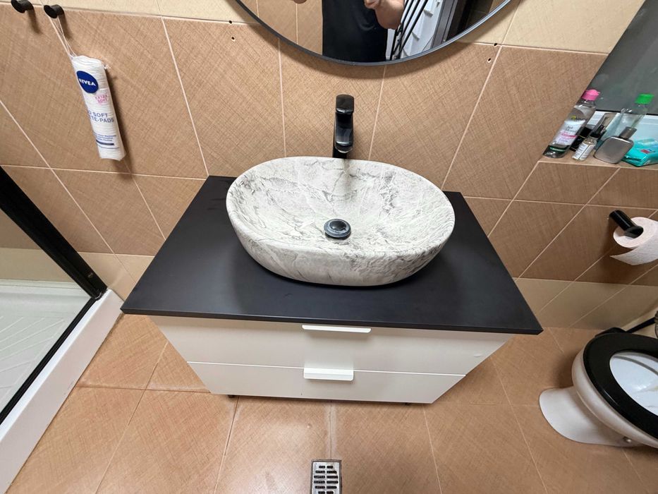 Chiuveta cu dulap inclus