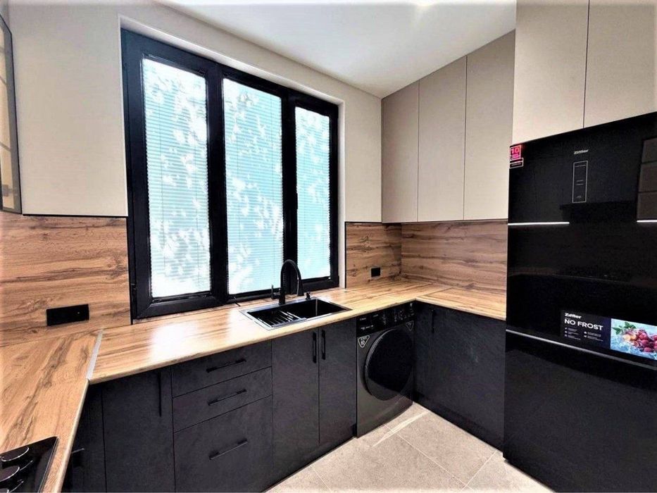 Продается 2в3 комнатная квартира,Метро Минор,фин институт,60м2