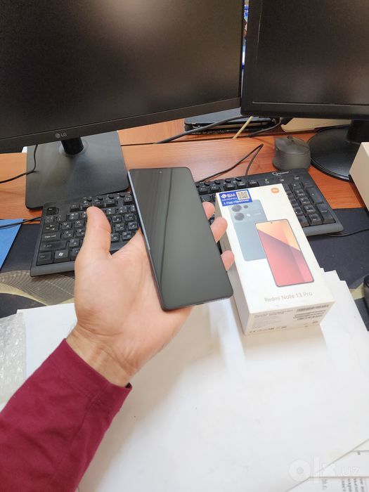 Redmi note 13pro 12/256gb ideal ochilmagan usta kurmagan aybi yuq toza