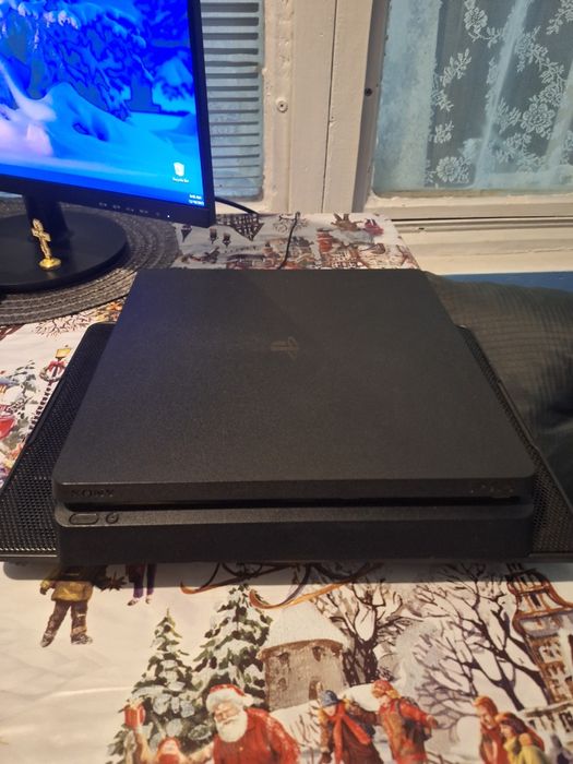 Ps4:slim контролер + кабели + 7 игри бонус