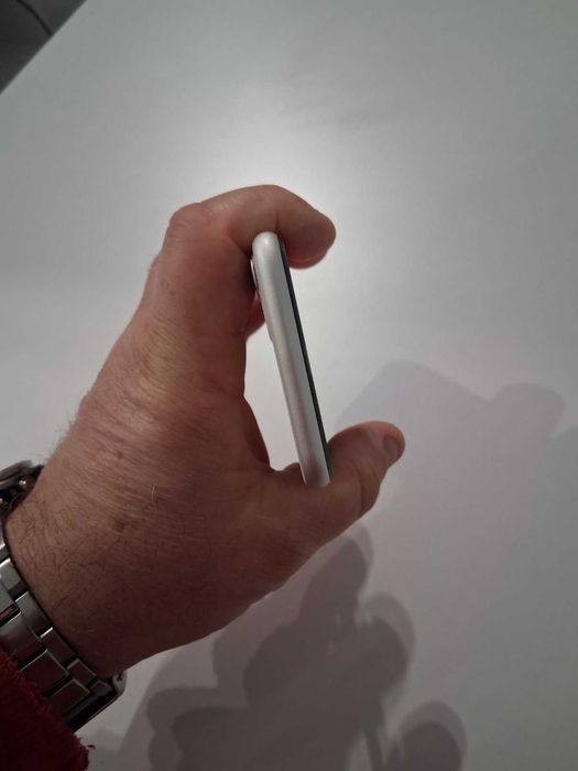 iPhone 11 | Без забележки