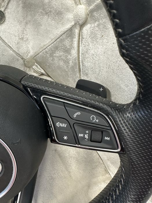 Sline волан Audi A4 A5 b9 8w с airbag слайн