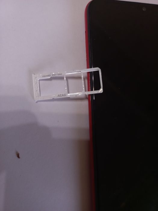 Телефон Samsung A10